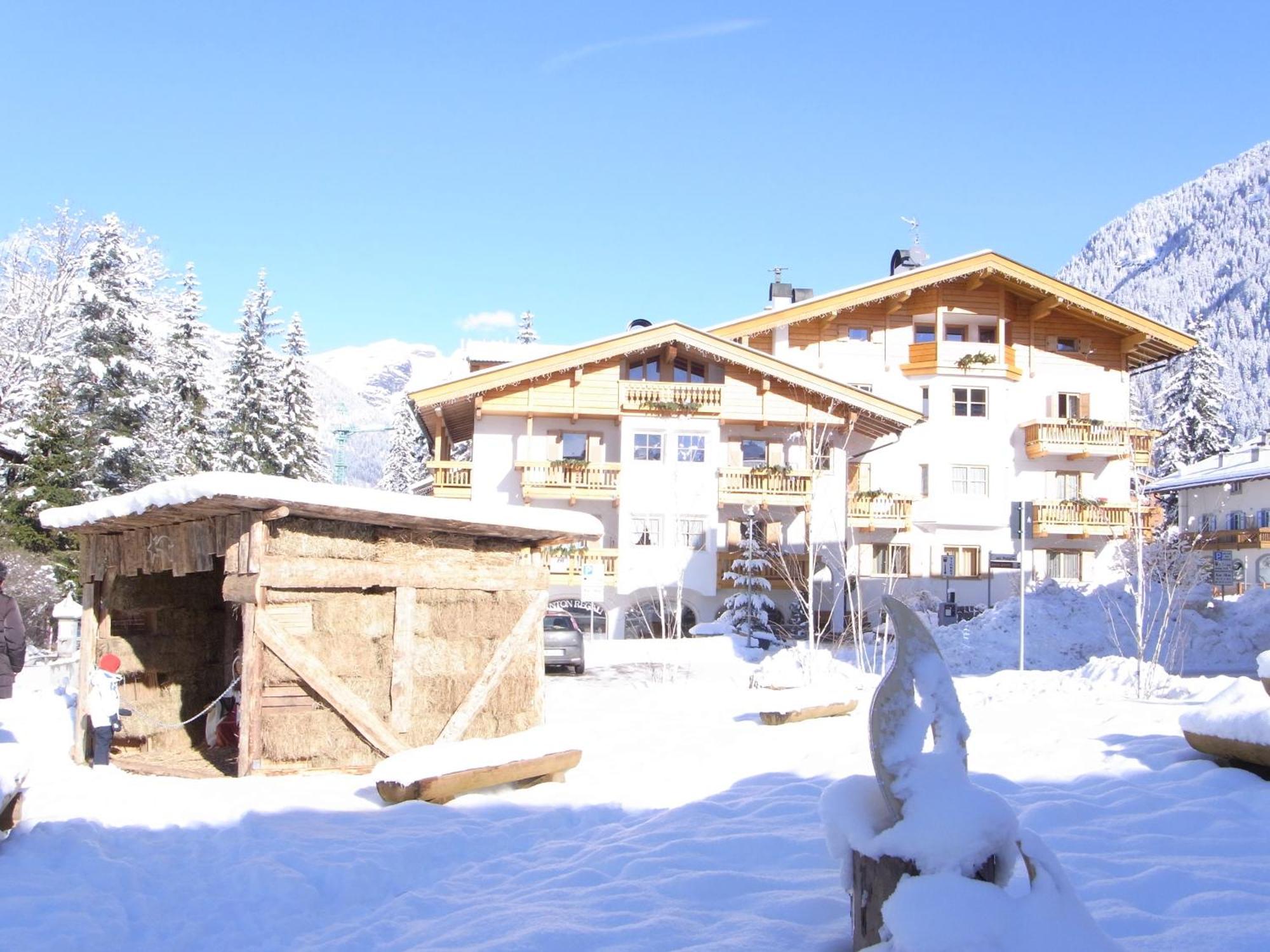 Casa Elisa Διαμέρισμα Pozza di Fassa Εξωτερικό φωτογραφία